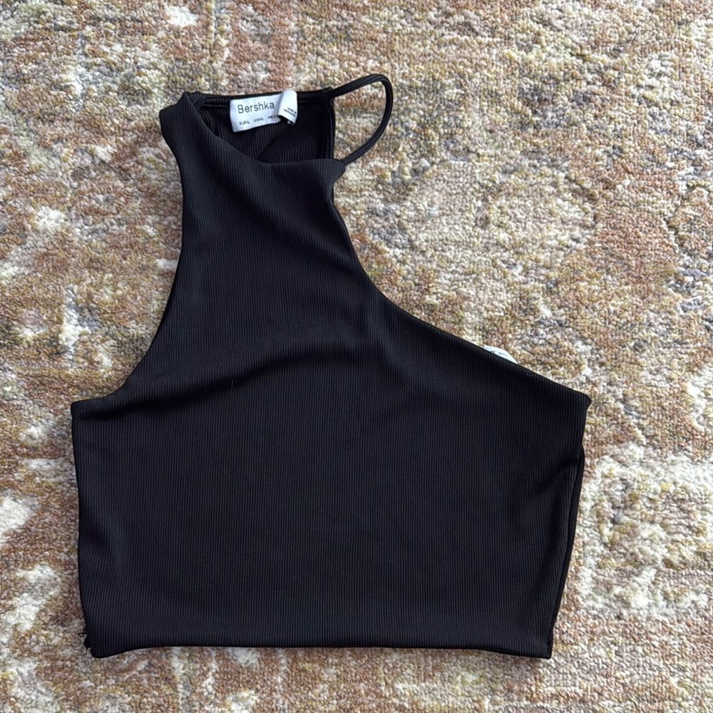 Black Bershka asymmetrical crop top